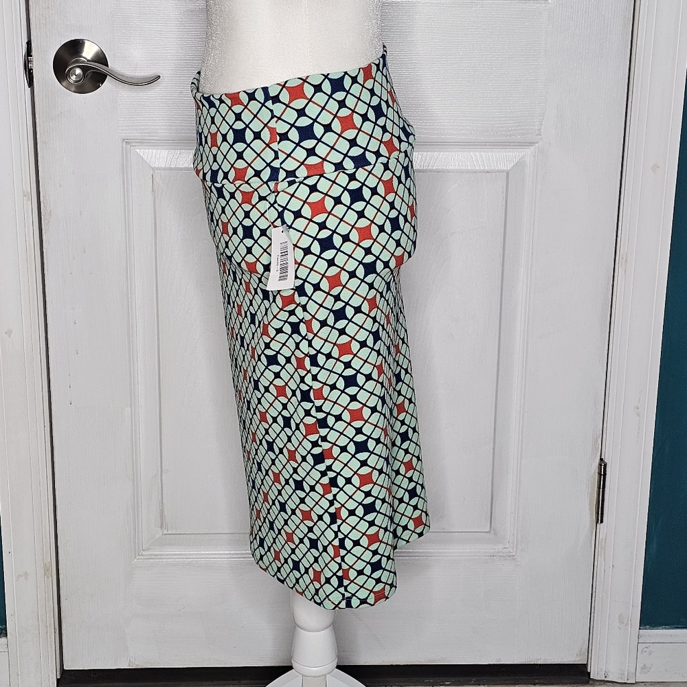 Geometric Patterned Skirt - Multicolor - Picture 7 of 11